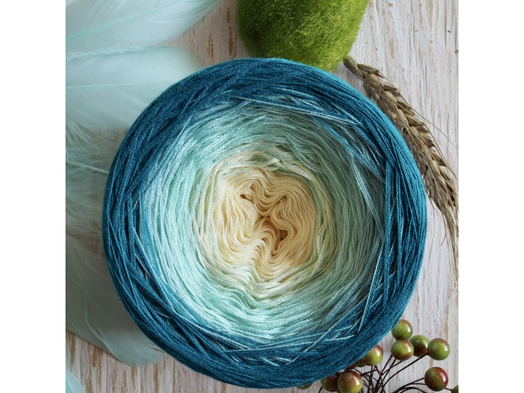 Příze YarnMellow Butterfly 119 Svoboda