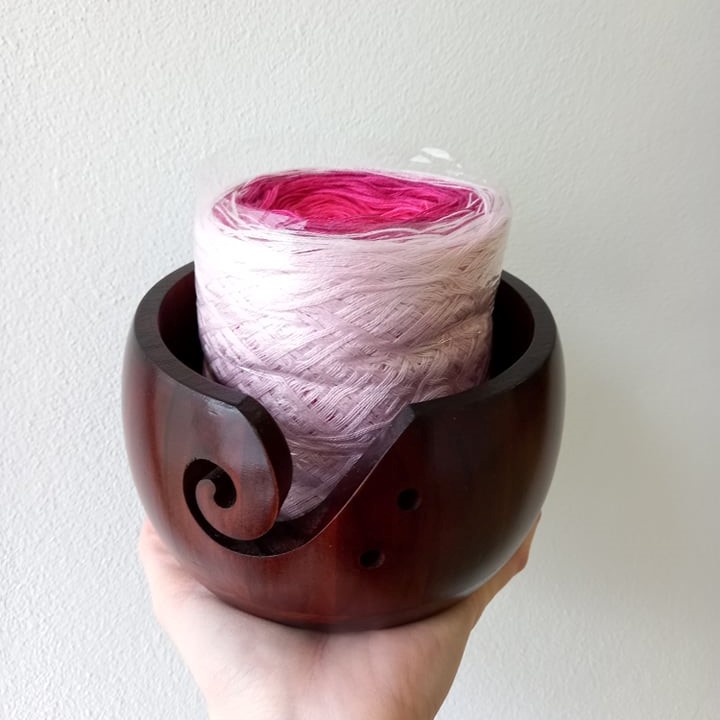 Dřevěná miska na klubíčka 15 x 8 cm