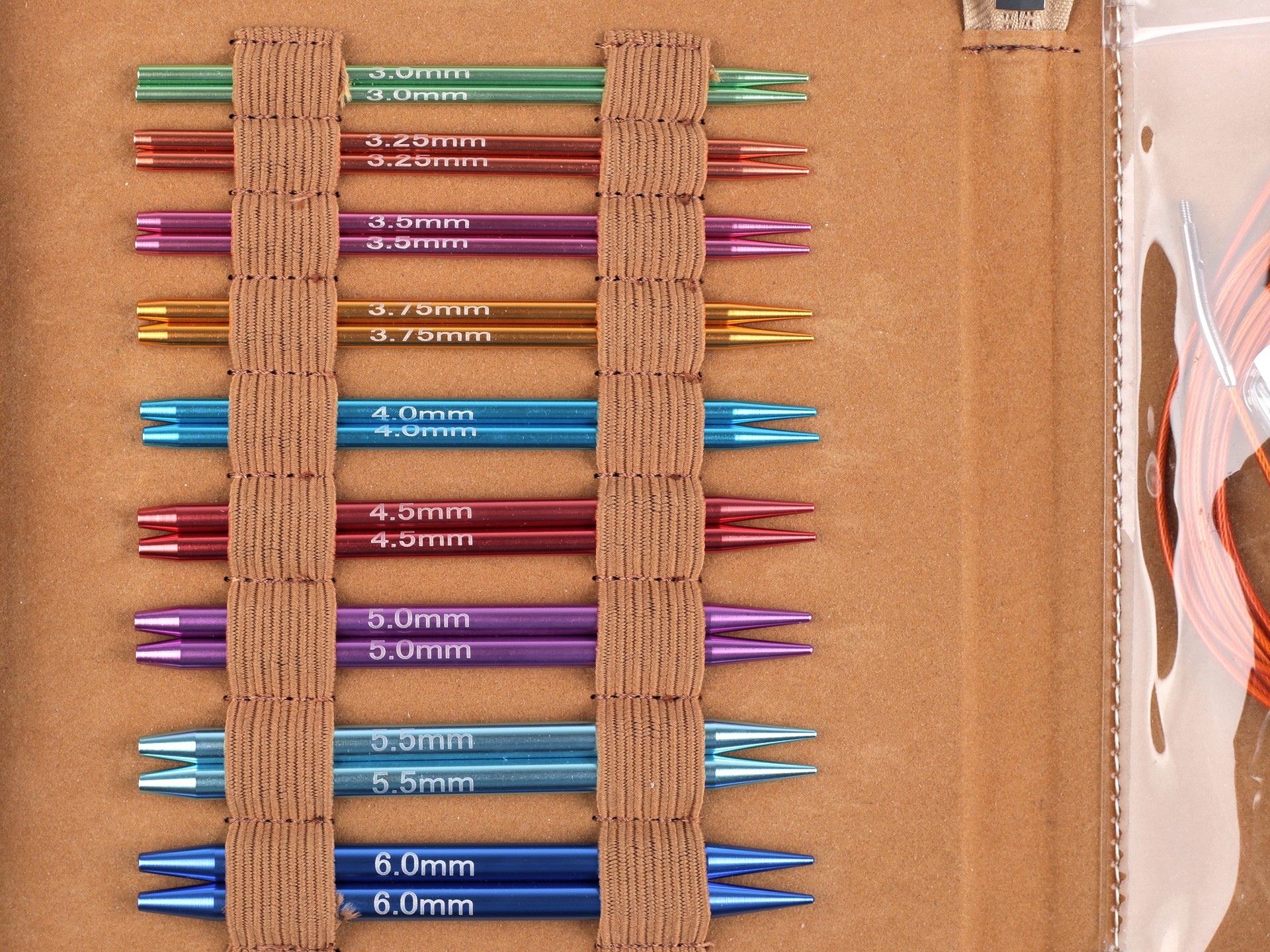 Sada šroubovacích kruhových jehlic v pouzdře 