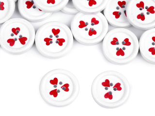 Dřevěný dekorační knoflík srdce - 23 mm