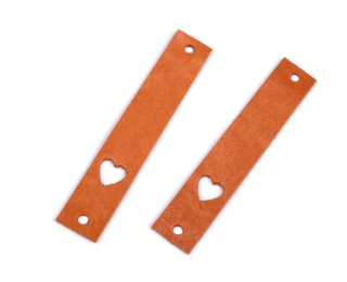 Kožený štítek srdce 12 x 70 mm - přírodní střední